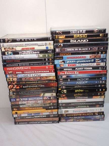 Lot of (50) DVD movies. See pictures for titles