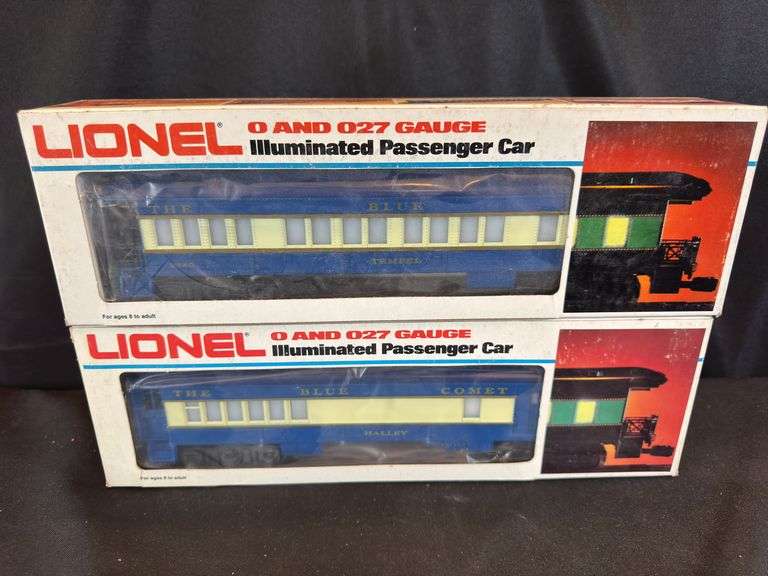 Lionel Blue Comet Train Cars - Auction Ohio