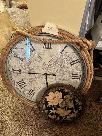 Large wall clock with rope frame - Auction Ohio