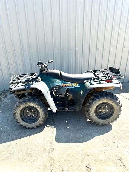 2001 ARCTIC CAT (Lancaster)