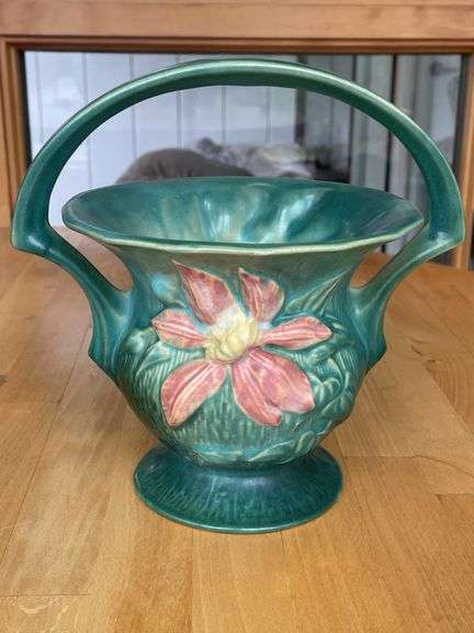 Roseville Clematis Basket – #388-8