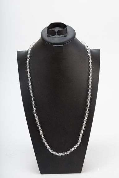 Vintage Marvella Marked Beaded Necklace