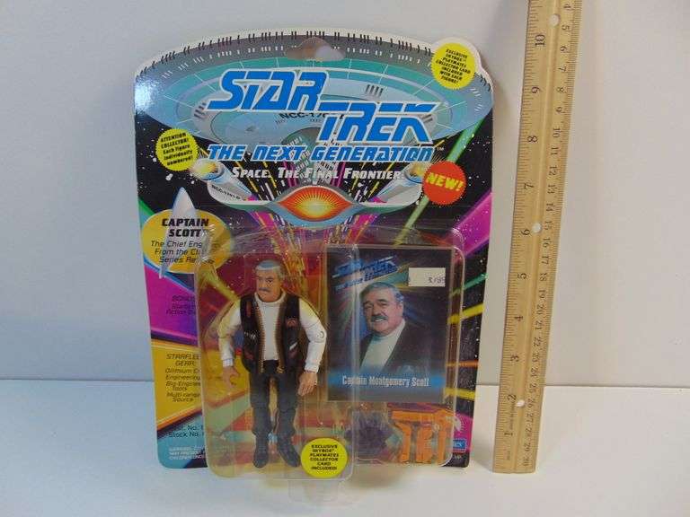 New 1993 Paramount Pictures Star Trek The Next Generation Captain Scott Action Figure