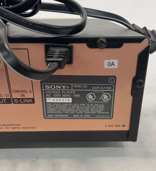 SONY CD/DVD PLAYER. - Auction Ohio