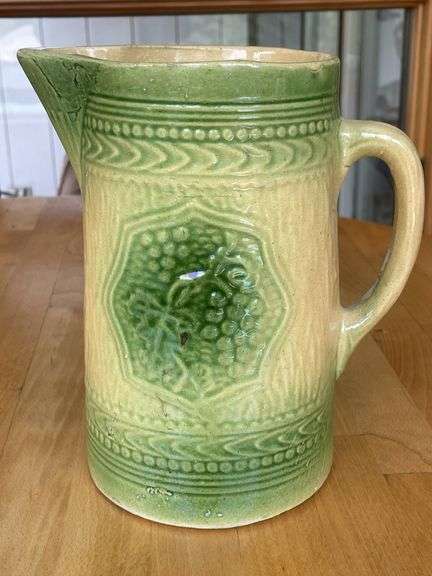 McCoy Grapevine Pitcher – 8.5" – Unmarked – Early Nelson McCoy / Brush-McCoy