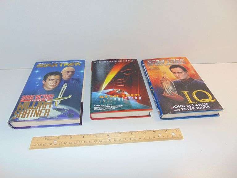Lot of (3) Star Trek Books
