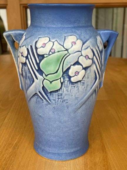 Roseville Clemana Blue Vase – #751-7