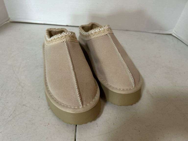 Kids' Platform Slippers