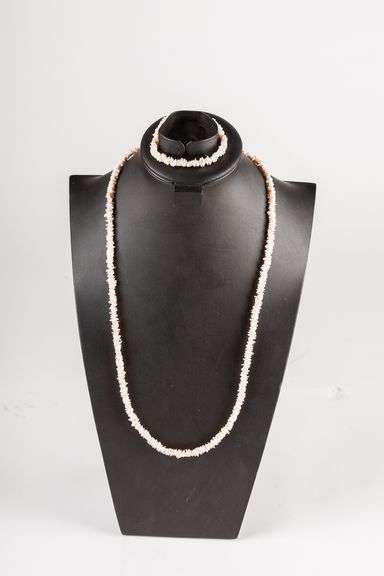 Vintage Light Pink Coral Necklace and Bracelet Set