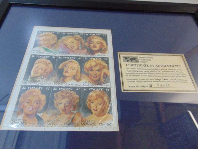 Mint Never Hinged St. Vincent Marilyn Monroe Full Sheet Postal Stamps