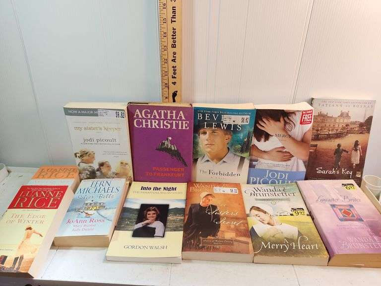 12Ct Assorted Books - Auction Ohio