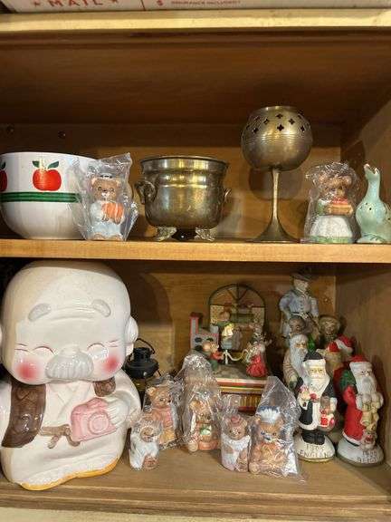 Mini figurines, brass pieces, & bank