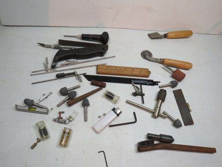 Dremmel Bits Drill Chucks And More Auction Ohio