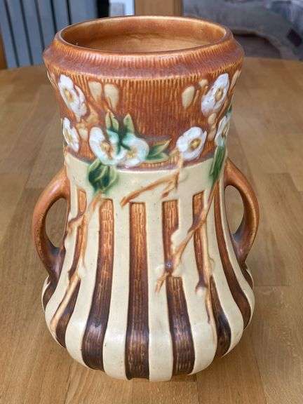 Roseville Cherry Blossom Vase – #624-8 –