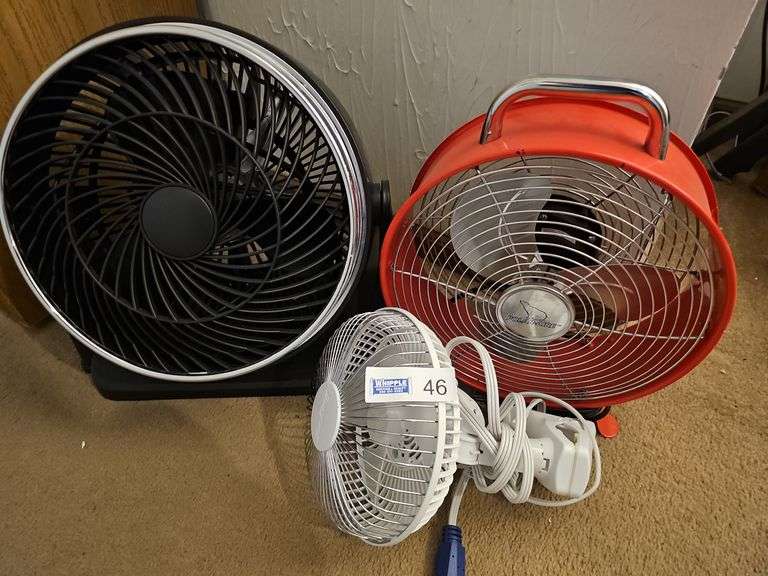 Lot of Fans