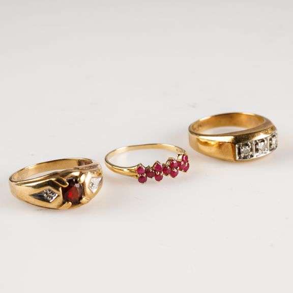 10kt Gold Rings- Group of 3