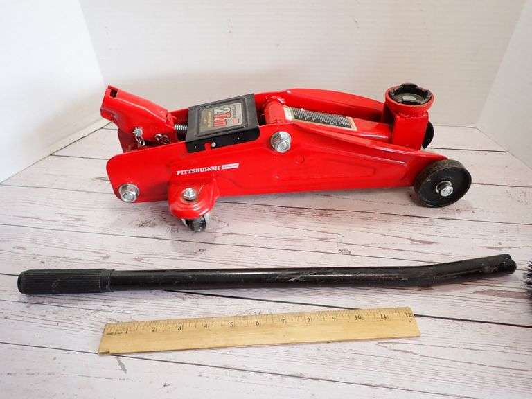 Pittsburg 2 ton 13" Compact Trolley Jack - Works perfect