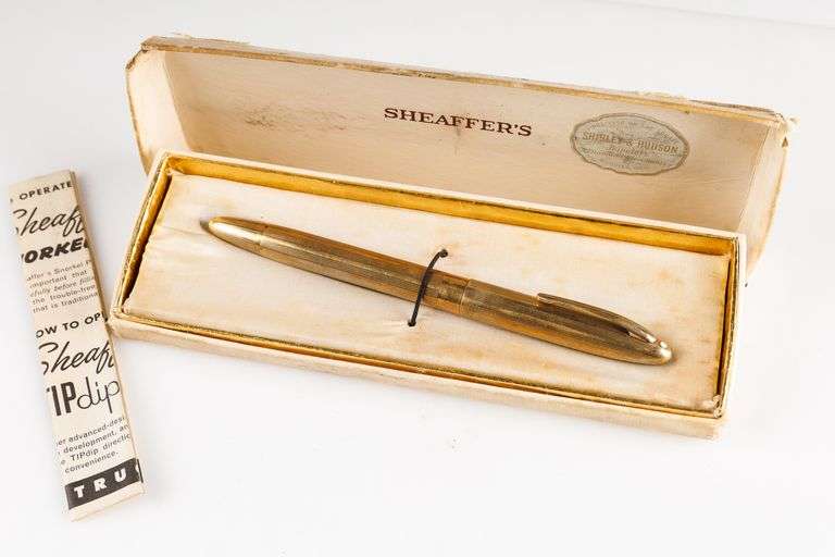 Vintage Sheaffer's Pen with 14kt Gold Nib