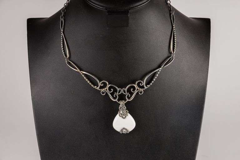 Fantastic Designer Carolyn Pollack Sterling Silver and Agate Necklace