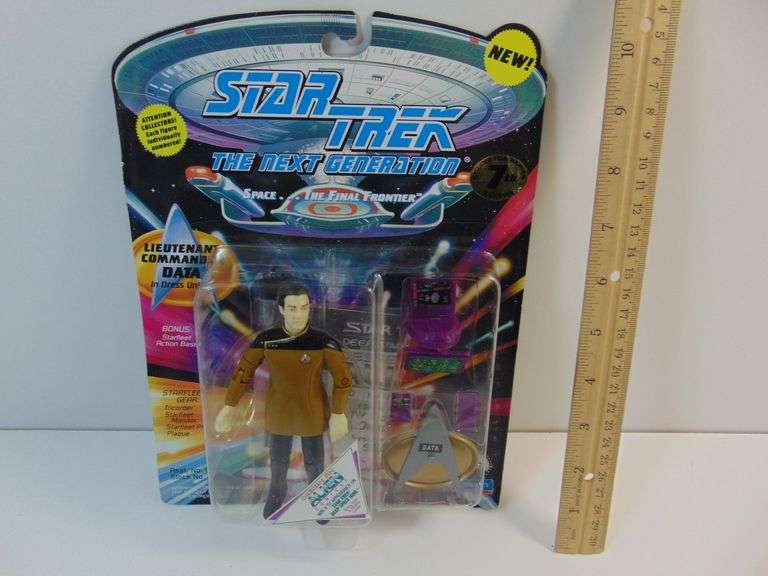 New 1994 Paramount Pictures Star Trek The Next Generation Lieutenant Commander DATA In Dress Uniform