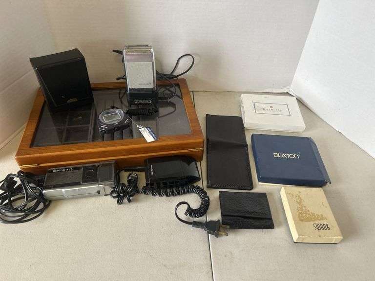 Men's Wallets & Vintage Shavers