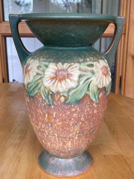 Roseville Dahlrose Vase – #369-10
