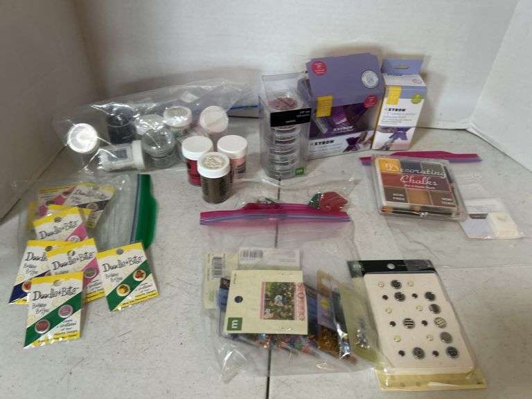 Crafting & Scrapbooking Supplies