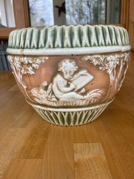 Roseville Donatello Jardiniere