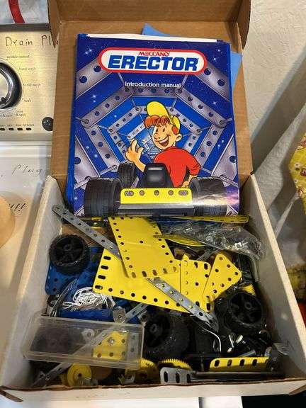 Erector set