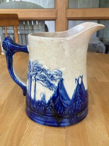 Old Sleepy Eye Western Stoneware Pitcher – 8" – Light Purple