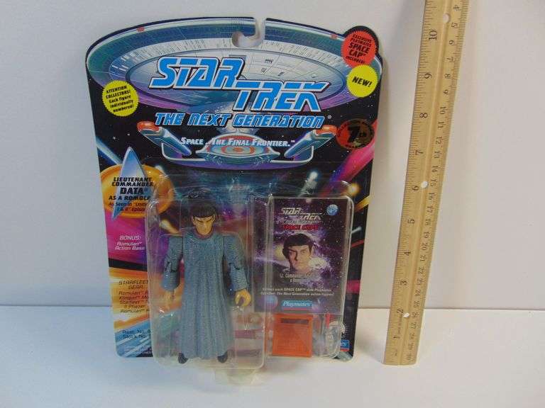 New 1995 Paramount Pictures Star Trek The Next Generation Lieutenant Commander DATA In 1940's Attire