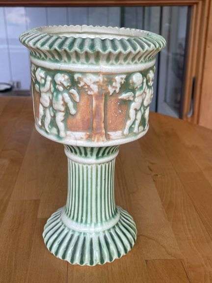 Roseville Donatello Footed Fern Dish – #229 – 9" x 4