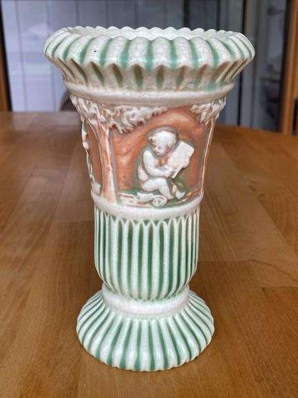 Roseville Donatello Vase – 7" –
