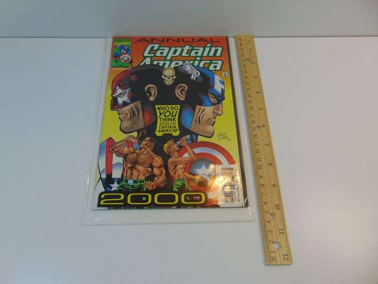 New 2000 Marvel Comics Annual Captain America Comic Book