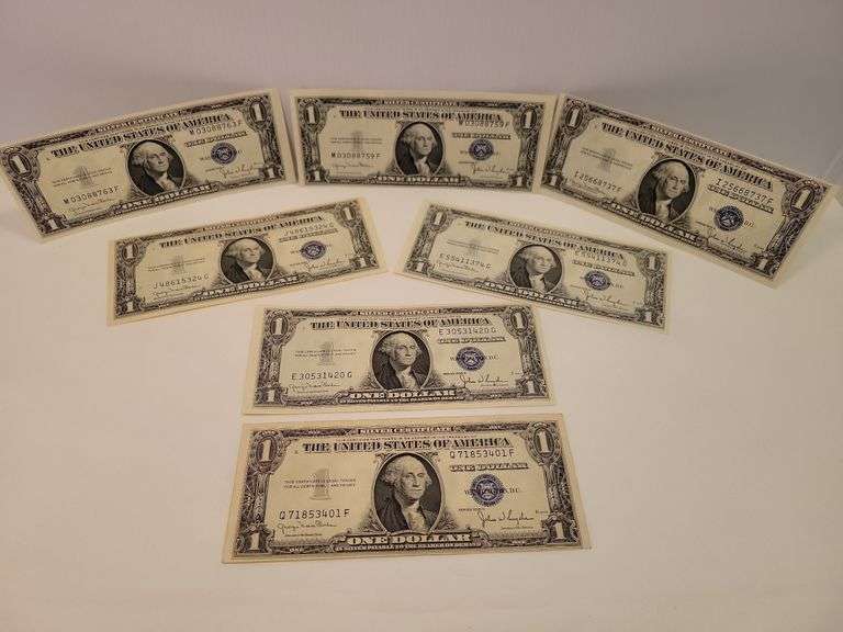 1935-D $1 Silver Cert Lot (7)