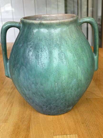 Roseville Earlam Vase – #519-7