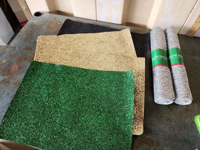 Two 13"X72" Glitter Table Runners And Placemats
