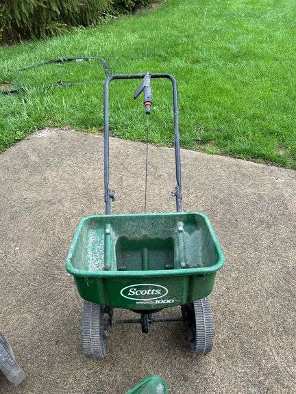 Lawn Spreaders Auction Ohio