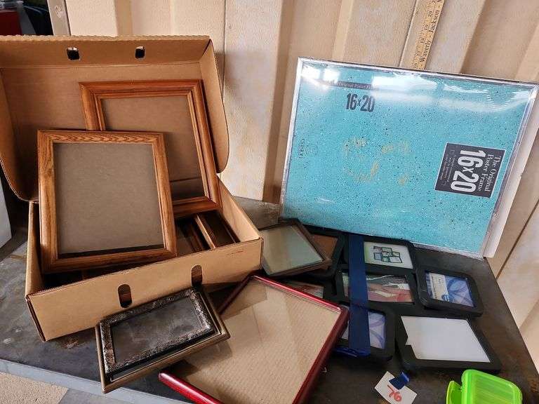 Assorted Picture Frames