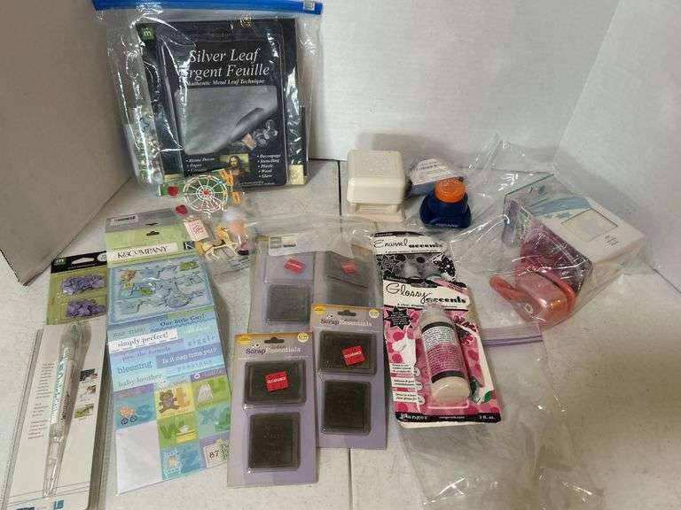 Crafting & Scrapbooking Supplies