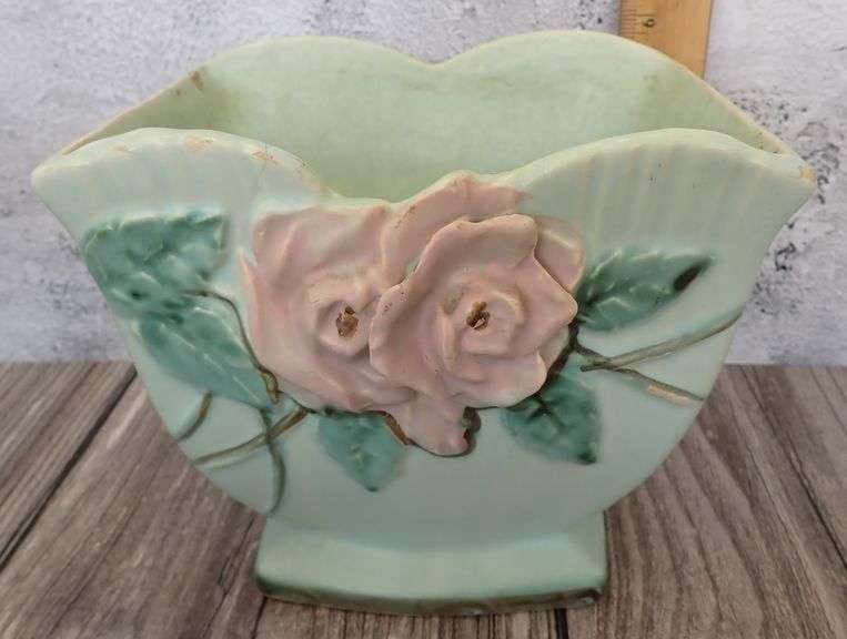McCoy Pottery Blue Wild Rose Vase 6x7.25" 1950s