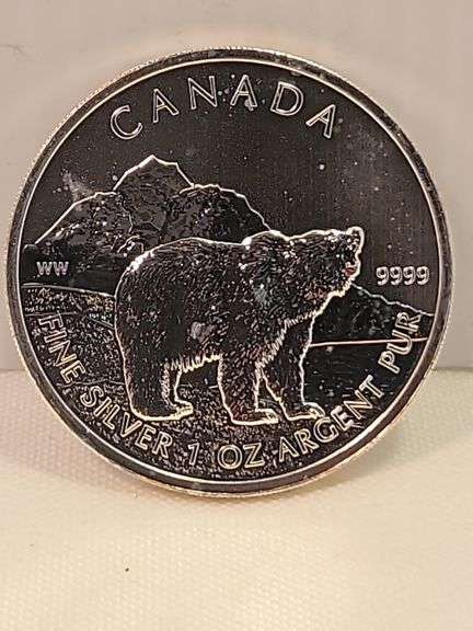 2011 Canada $5 Silver Grizzly Bear