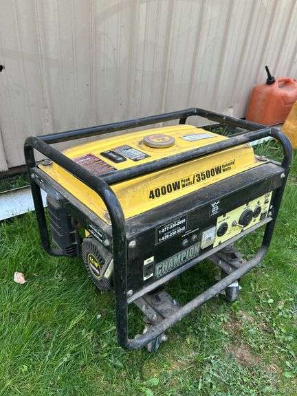 Champion 4000W Generator - Auction Ohio