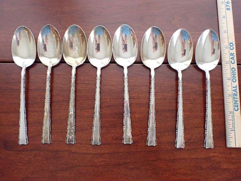 8 Lunt STERLING SILVER - Lg Dinner Spoon - Madrigal Pattern