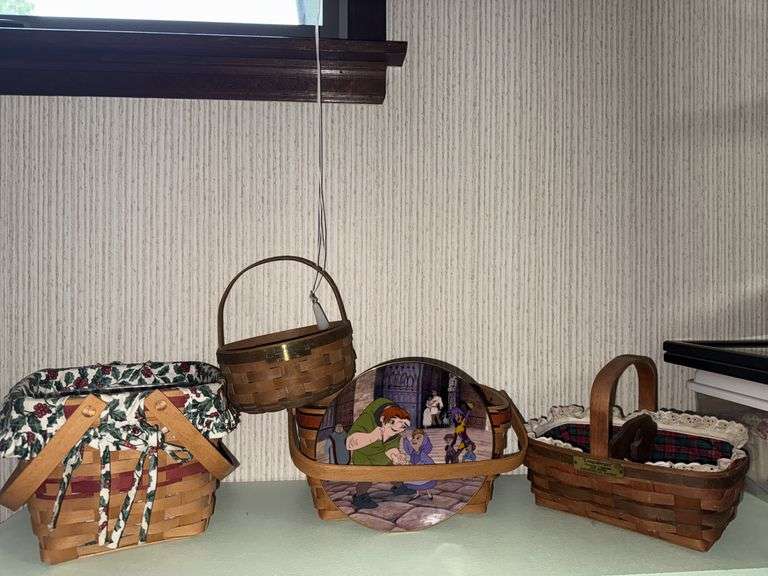 Longaberger Booklets & Disney Notre Dame Plate
