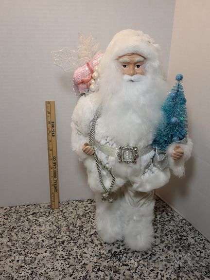 18" Plush Velvet Santa
