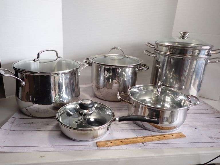 Stainless Steel Cookware - Cuisinart - William Sonoma - Starfrit - and more!
