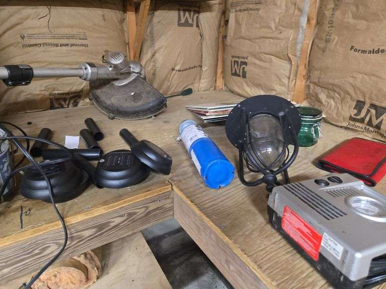 Assorted stuff and things - Auction Ohio