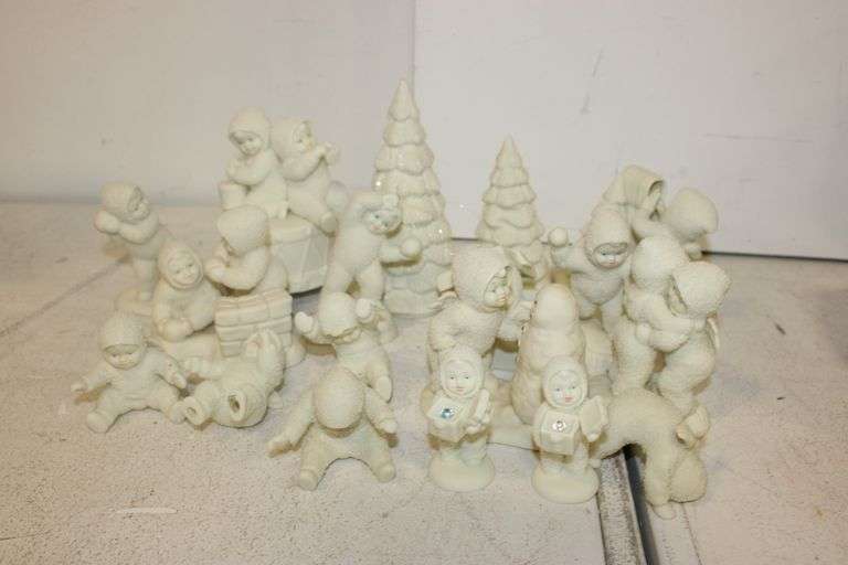 Snow Babies Figures