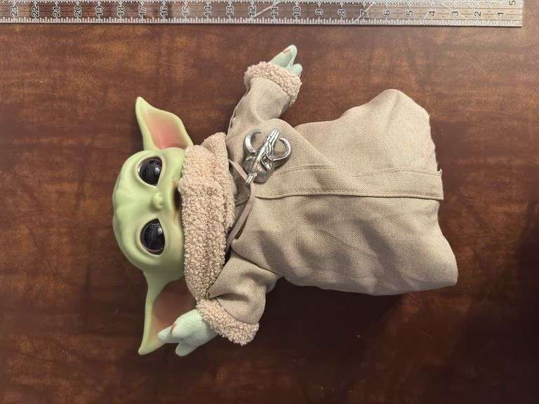 Star Wars Baby Yoda Child Mandalorian 11” Plush Toy - Auction Ohio